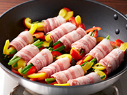 巻き終わりを下にして並べて